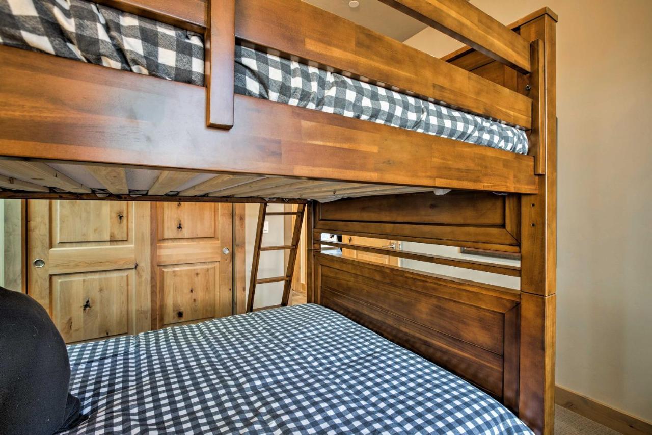 Saint Bernard - Luxurious Upscale Comfy Mountain Retreat Hot Tub Gas Bbq With Level 2 Ev Connection Villa Truckee Esterno foto